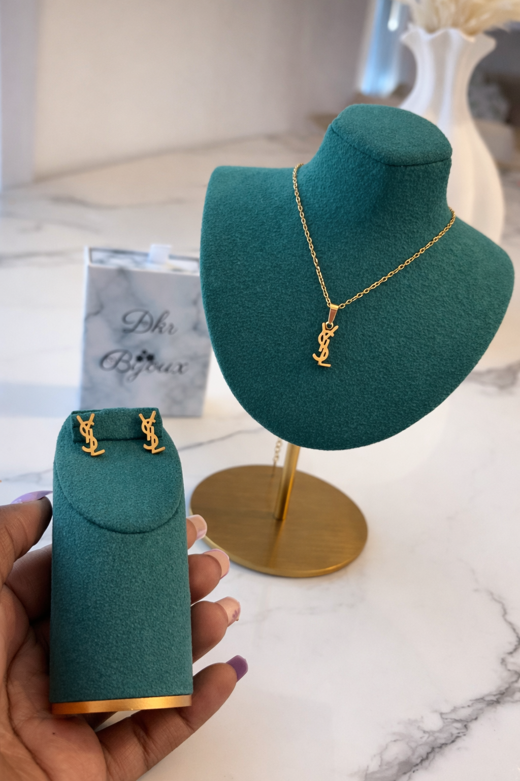 Ensemble chic Yves St Laurent
