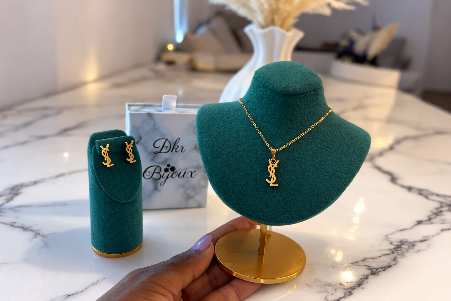 Ensemble chic Yves St Laurent