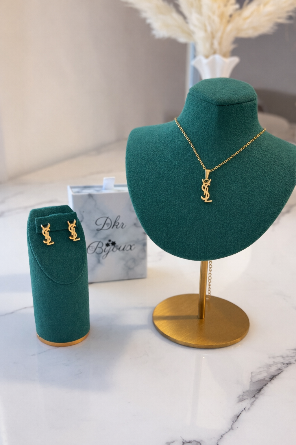 Ensemble chic Yves St Laurent