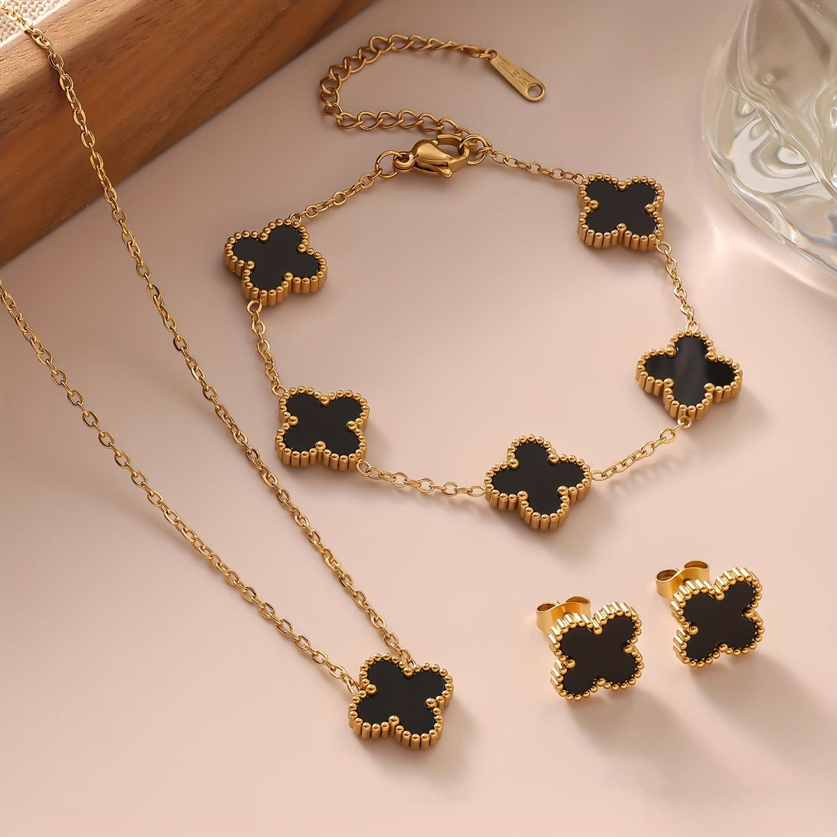 Ensemble van cleef NOIR