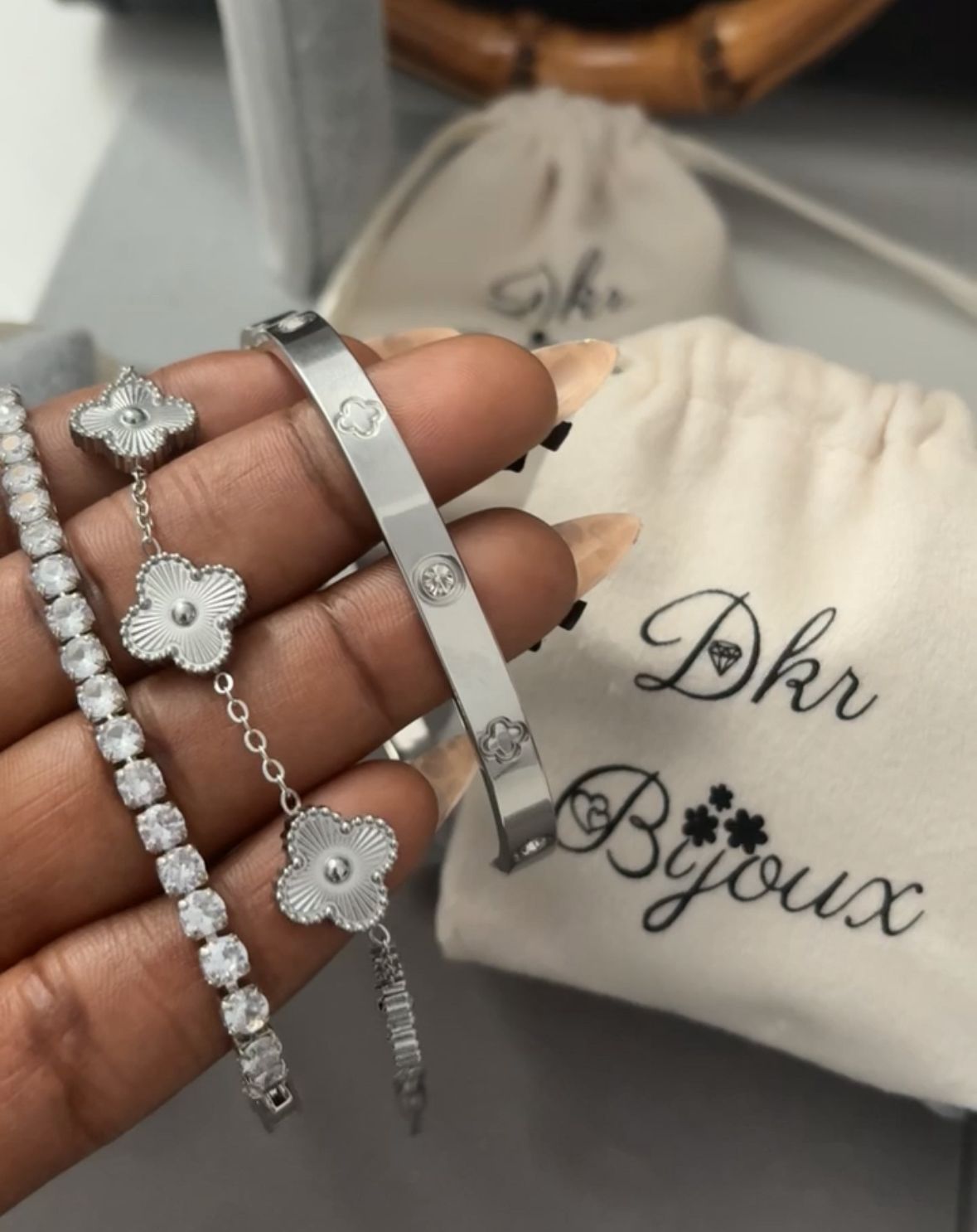 The Silver Expensive set