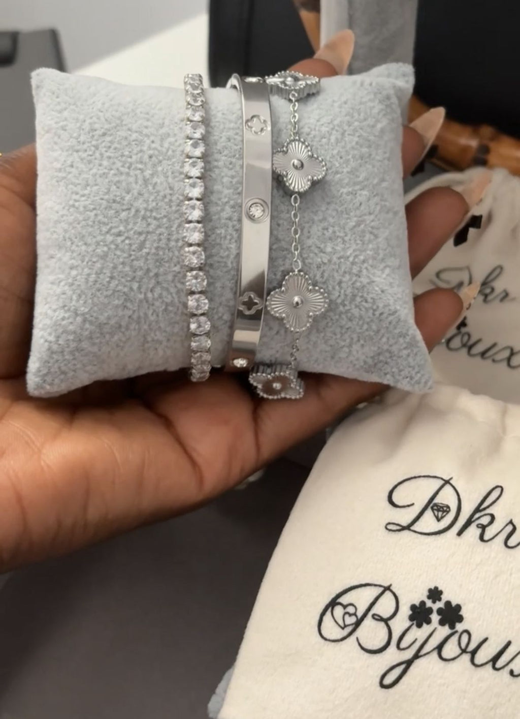 The Silver Expensive set